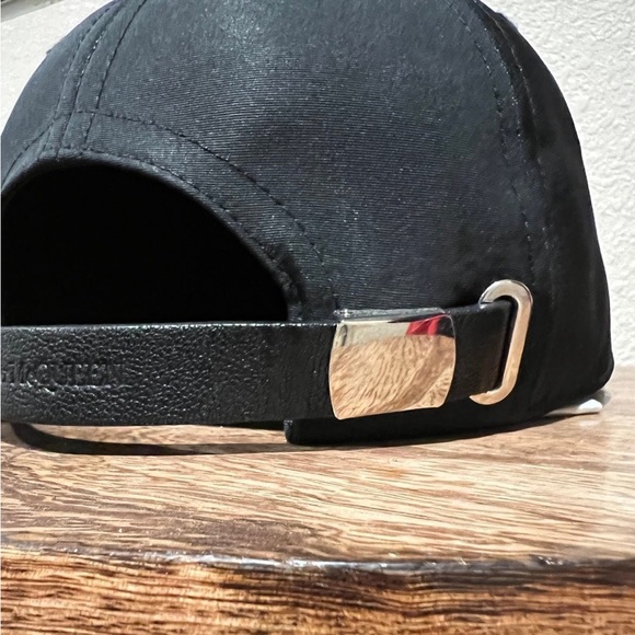 Alexander McQueen Baseball Cap - Black Out Graffiti Print -  Strapback like new - Picture 6 of 8